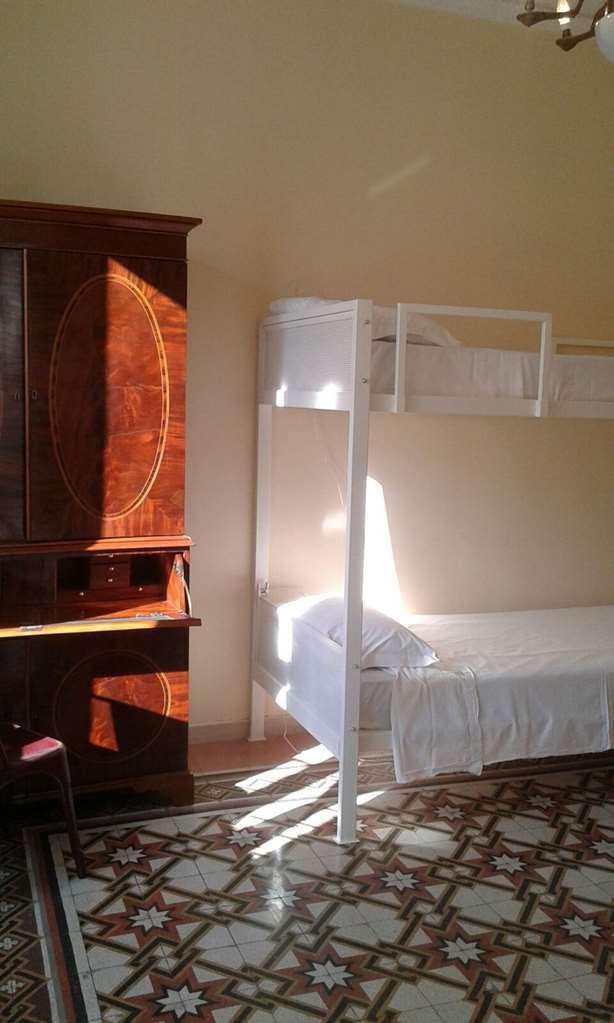 C Luxury Palace And 3*
