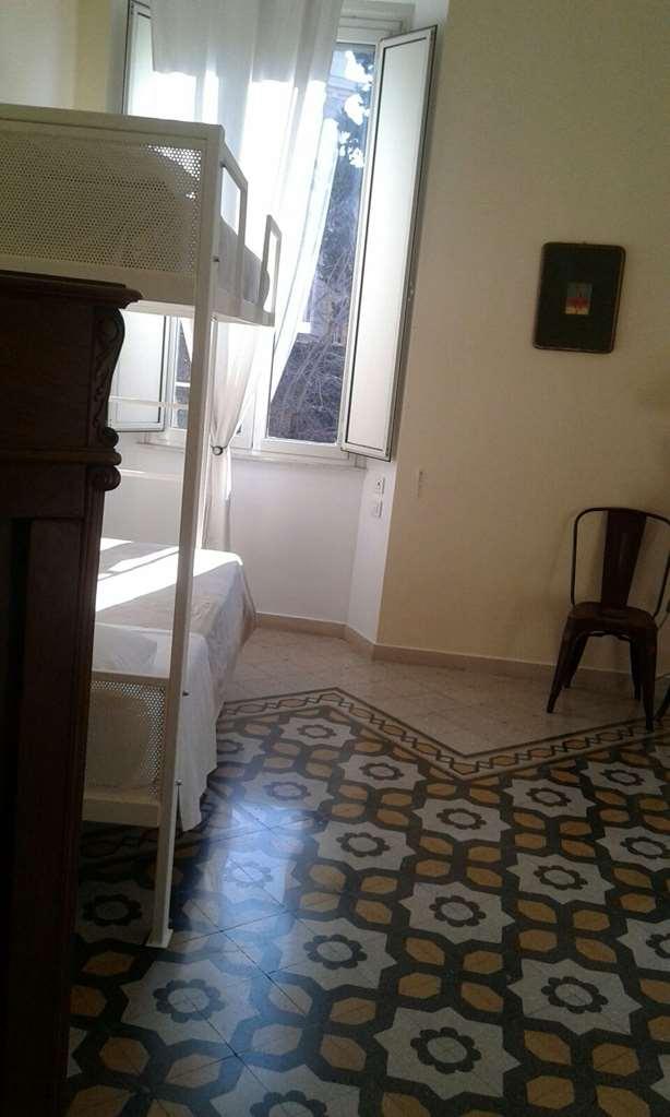 C Luxury Palace And Hotel